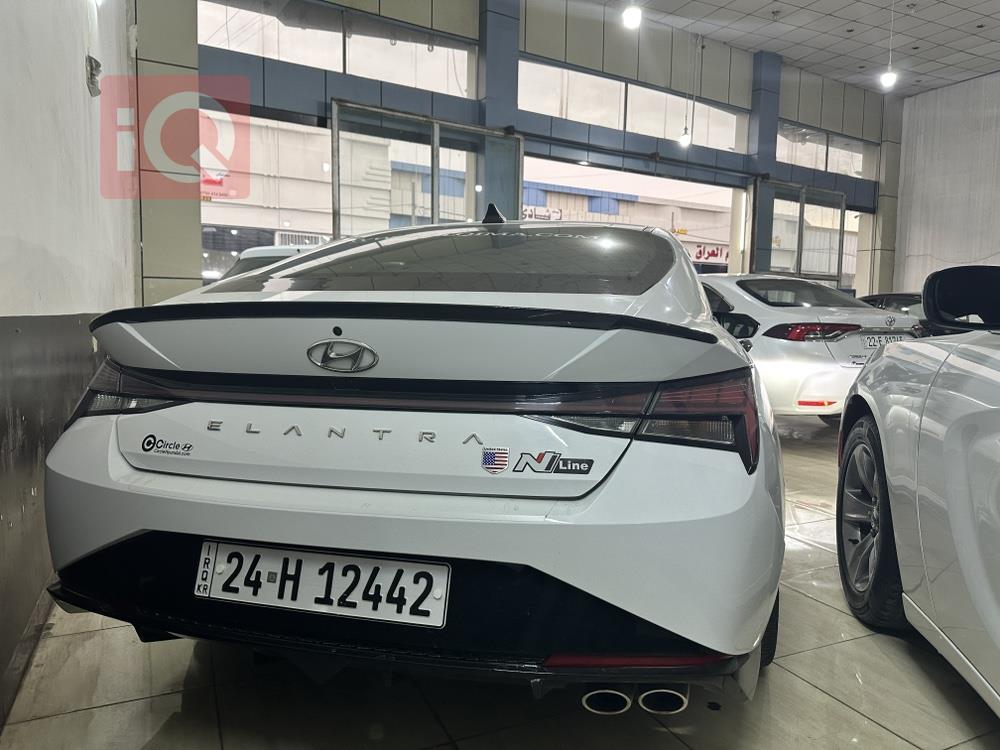 هیوندای ئەلەنترا